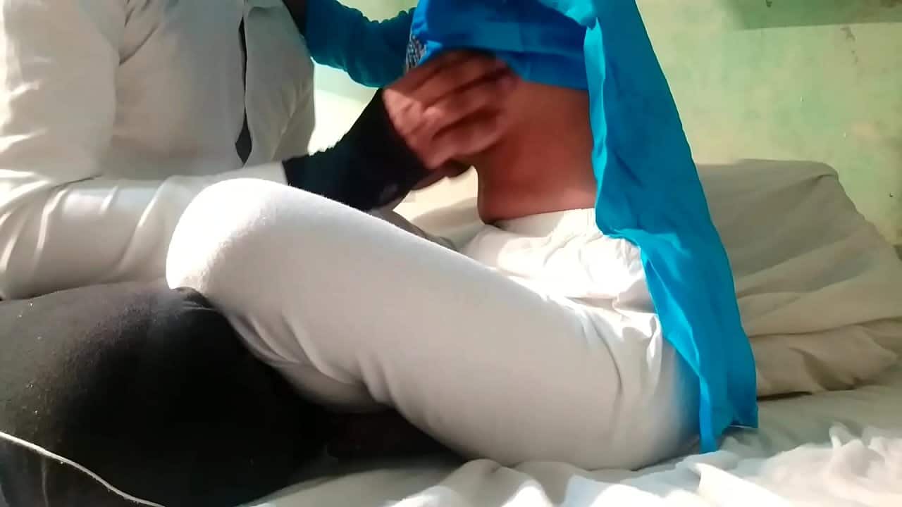 Indian teen girl fucking with tution teacher sex mms