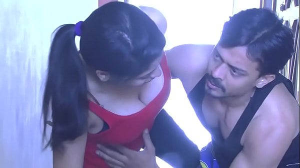 Homemade xnxx indian porn couple xxx fucking hd video don’t miss