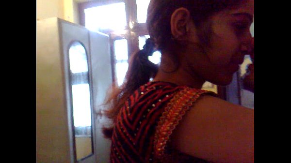 indian school girl can,t control on lip kiss south indian sex