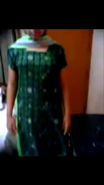 video full hd Village virgin banged in a local lodge